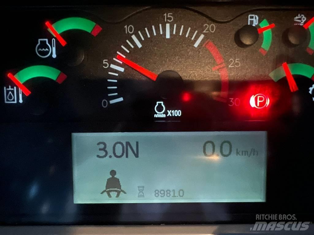 CAT 972 M Kolesové nakladače