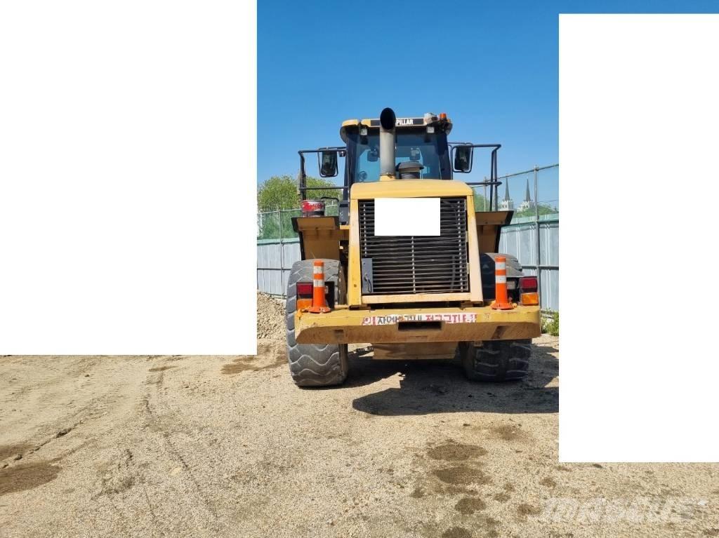 CAT 966 G II Kolesové nakladače