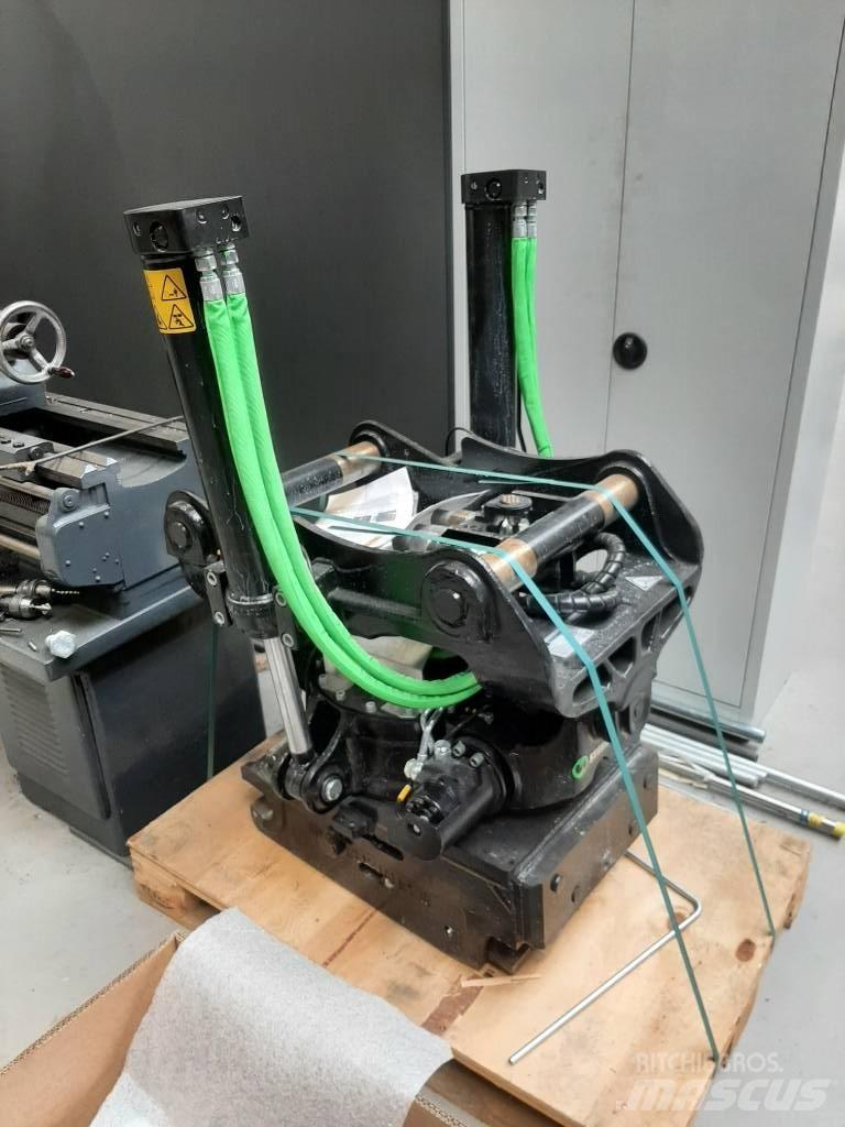 Steelwrist X26 S70 Pásové rýpadlá