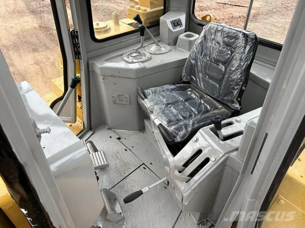 CAT D8R Pásové dozéry