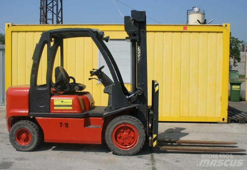 Nissan FGD09A30Q Dieselové vozíky