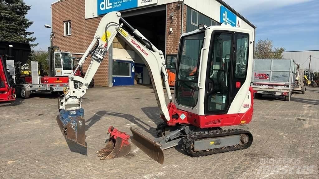 Takeuchi TB216 Mini rýpadlá < 7t