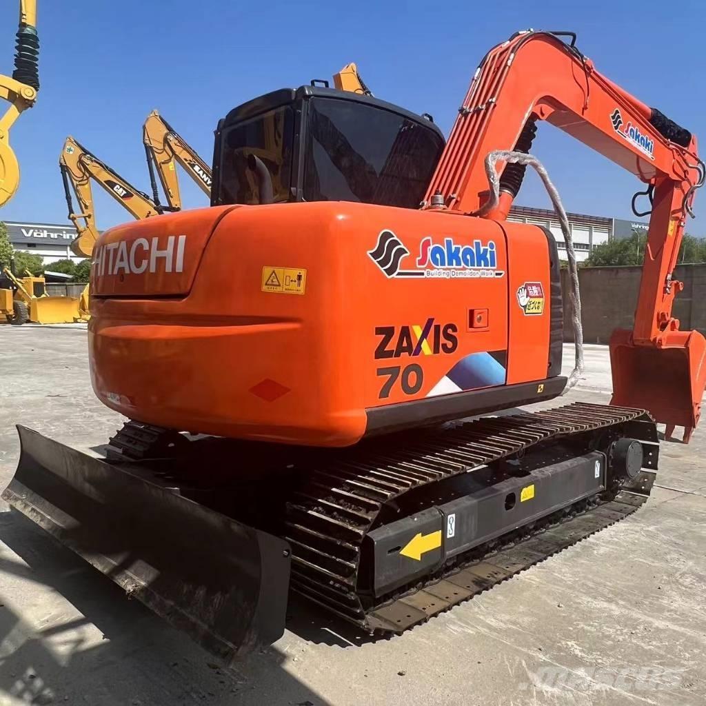 Hitachi ZX 70-5 Midi rýpadlá 7 t - 12 t