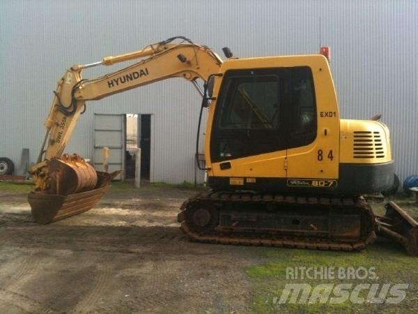 Hyundai R80-7 Midi rýpadlá 7 t - 12 t