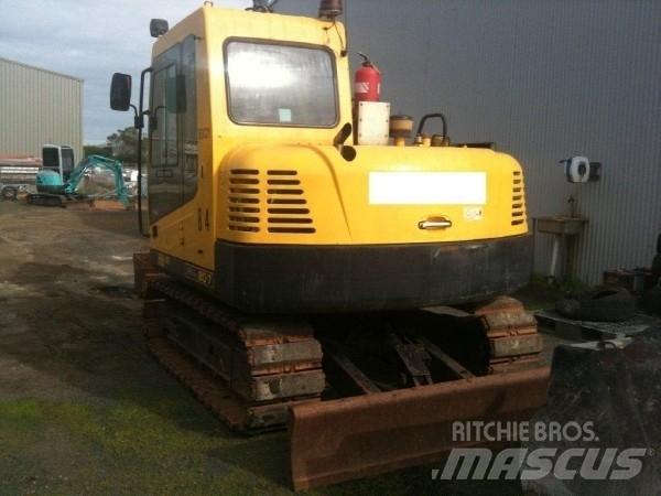 Hyundai R80-7 Midi rýpadlá 7 t - 12 t