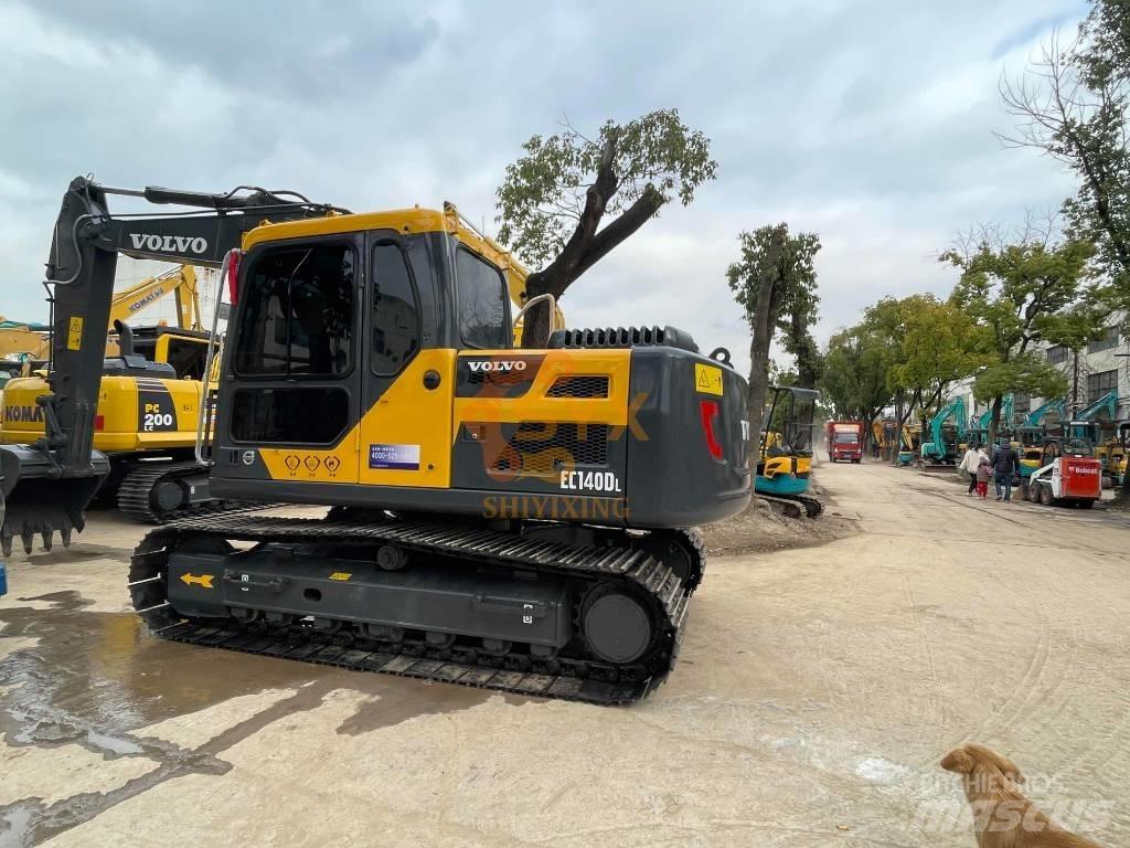 Volvo EC 140 D Pásové rýpadlá