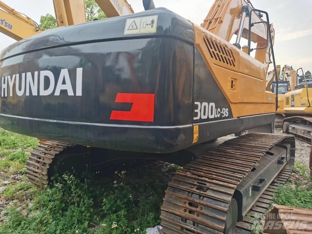 Hyundai R 300LC-9S Pásové rýpadlá