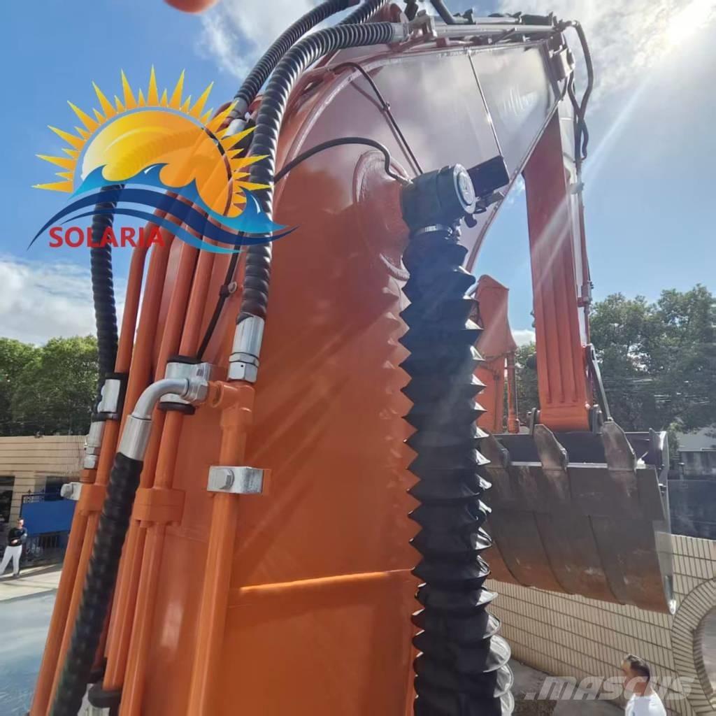 Doosan DX 225 LCA Pásové rýpadlá