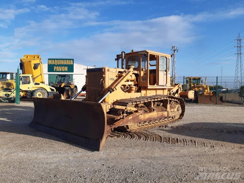 Komatsu D 85 E-12 Pásové dozéry