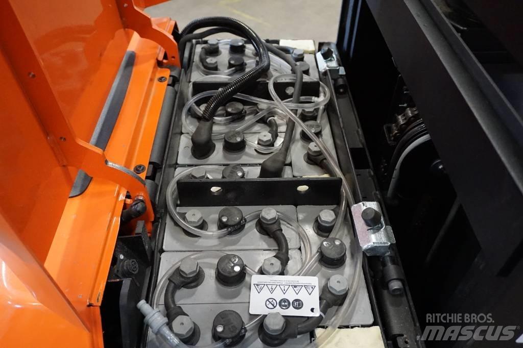 Toyota OSE100 Strednezdvižný vozík