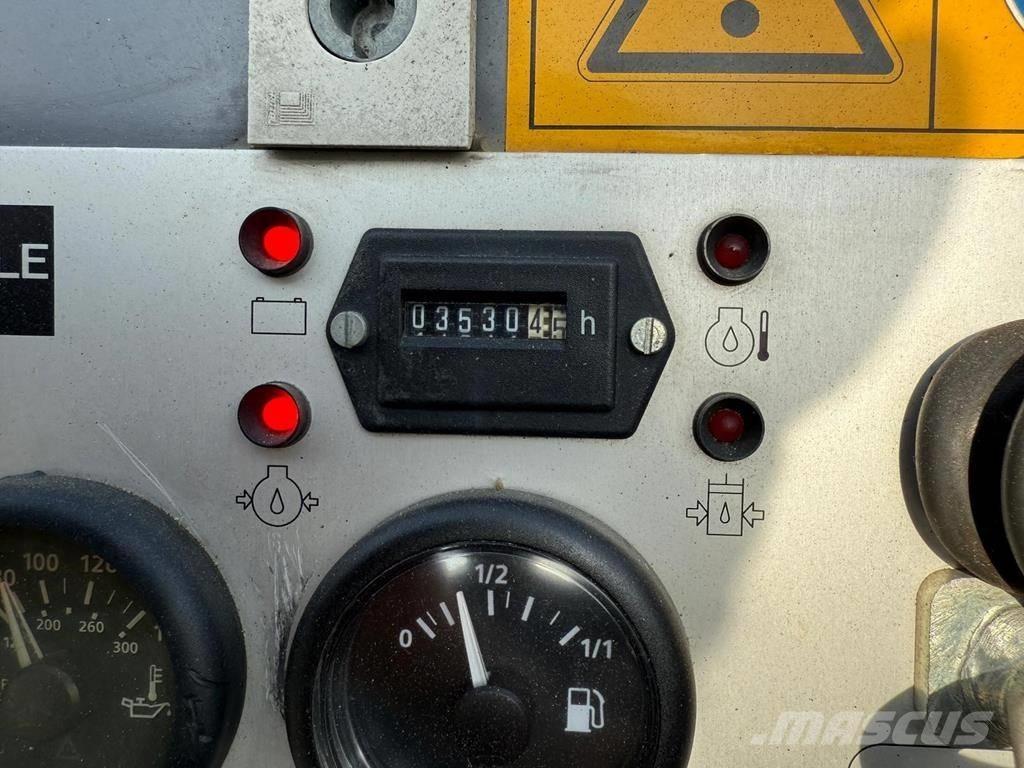 Vögele Super 800 Finišéry