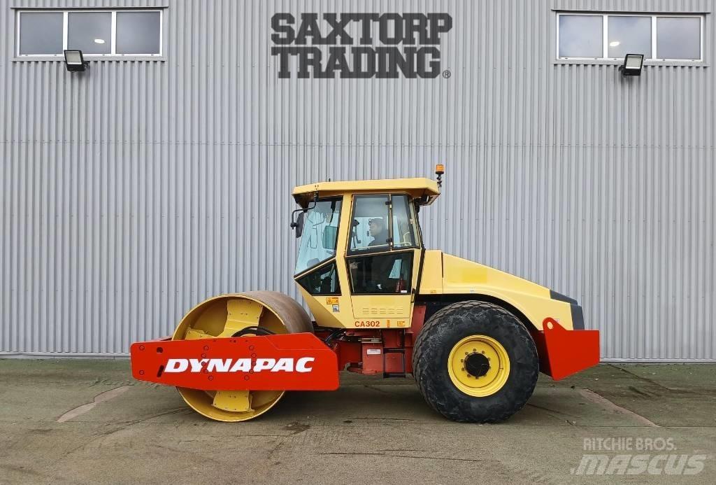 Dynapac CA302 D, Vält Ťahačové valce