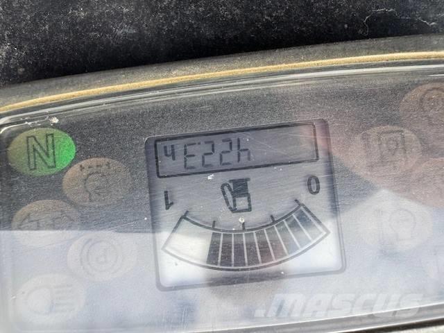 JCB 1T-2 Stavebné sklápače