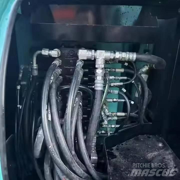 Kobelco SK60 Pásové rýpadlá