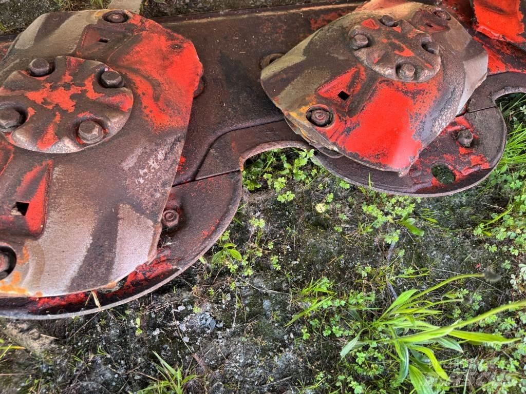 Kuhn GMD 4011-FF Žacie stroje