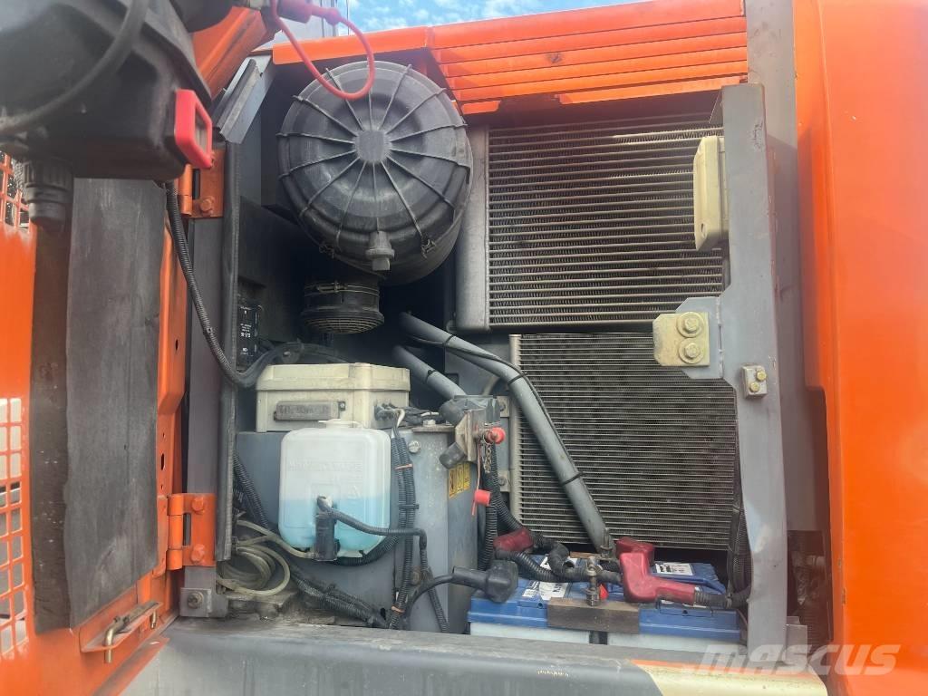 Hitachi ZX 145 W-3 Kolesové rýpadlá