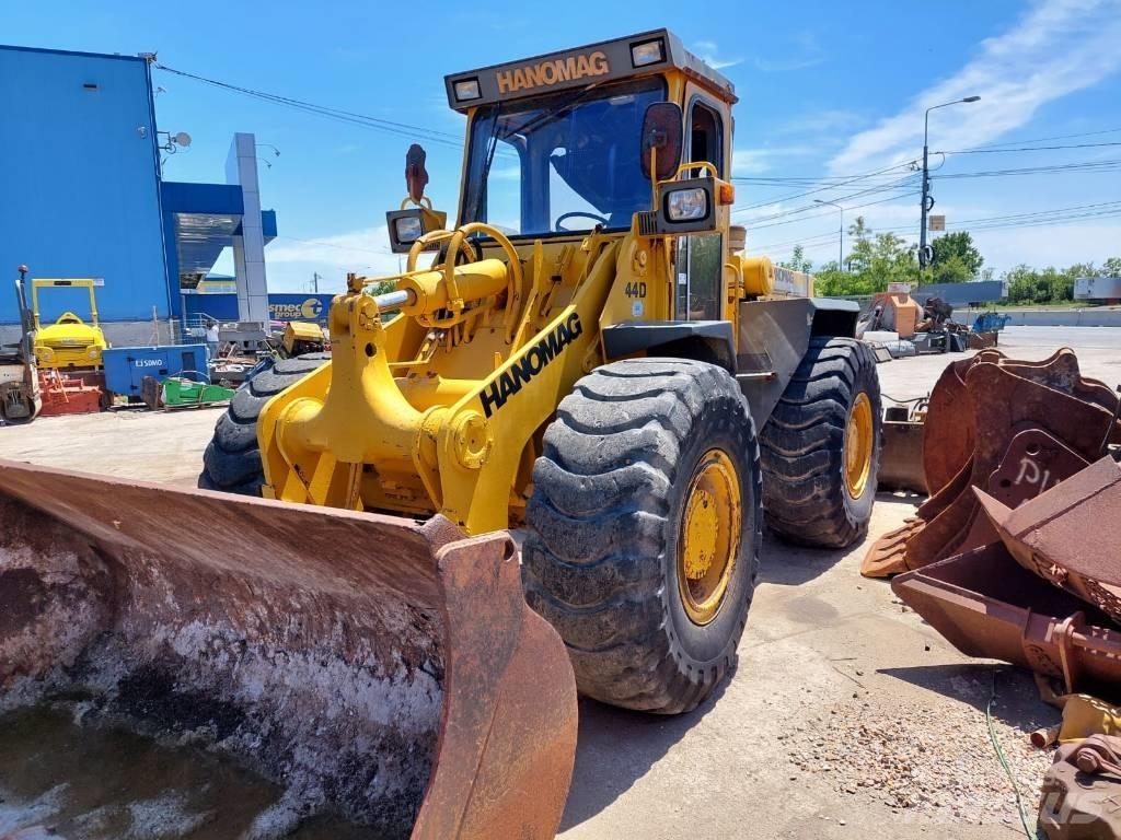 Hanomag 44D Kolesové nakladače