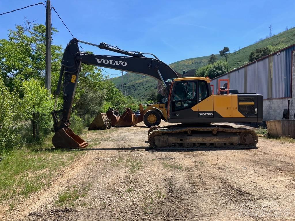 Volvo EC 220 E Pásové rýpadlá