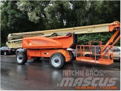 JLG 1250 AJP Kĺbové plošiny