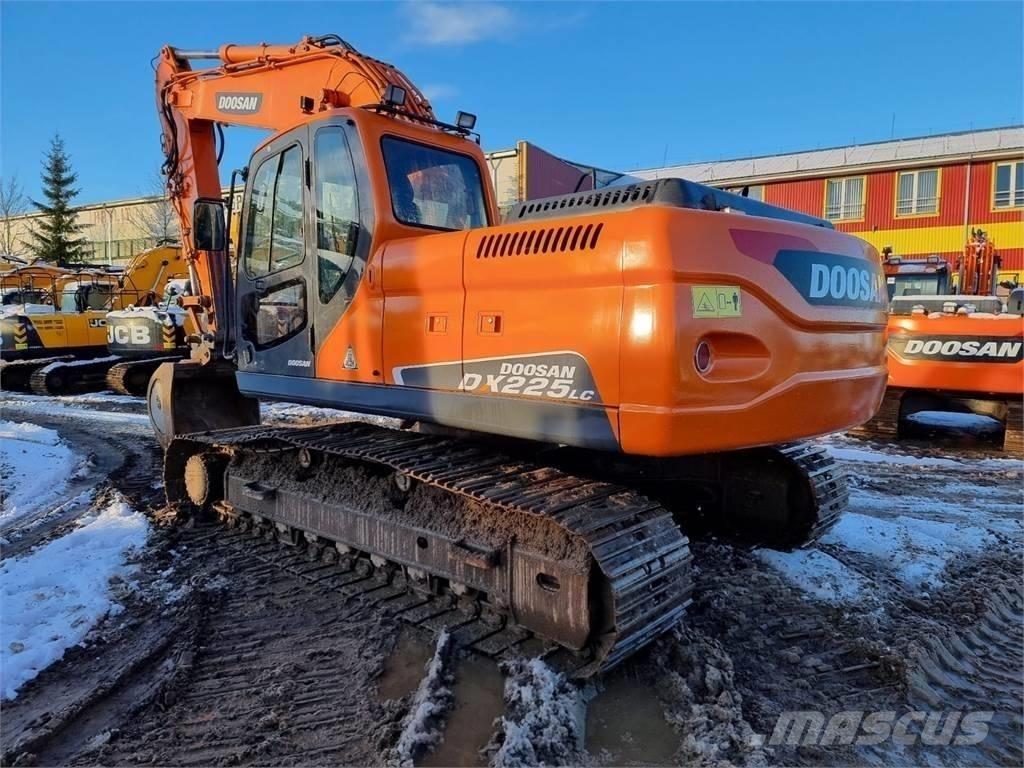 Doosan DX 225 LC Pásové rýpadlá