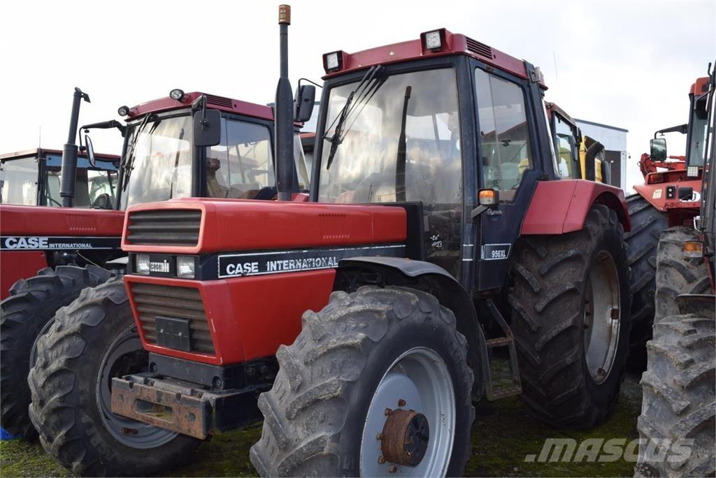 Case IH 956 XL Traktory