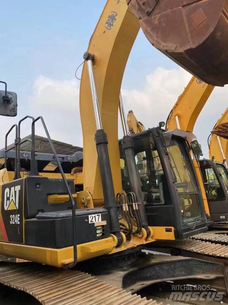 CAT 324 E Pásové rýpadlá