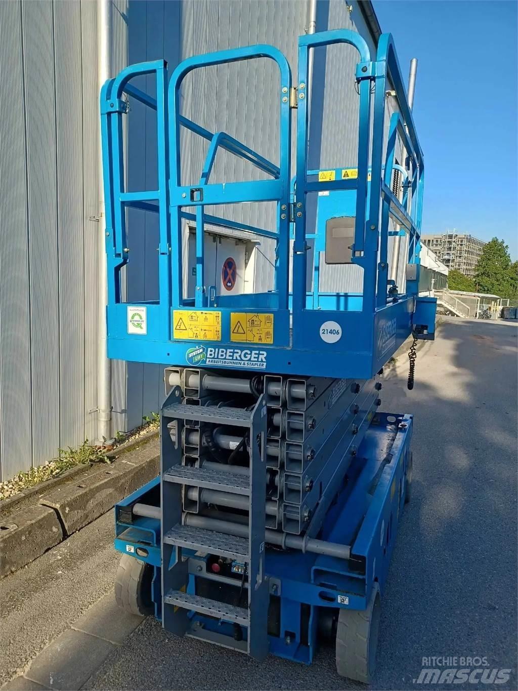 Genie GS 4047 Nožnicové zdvíhacie plošiny