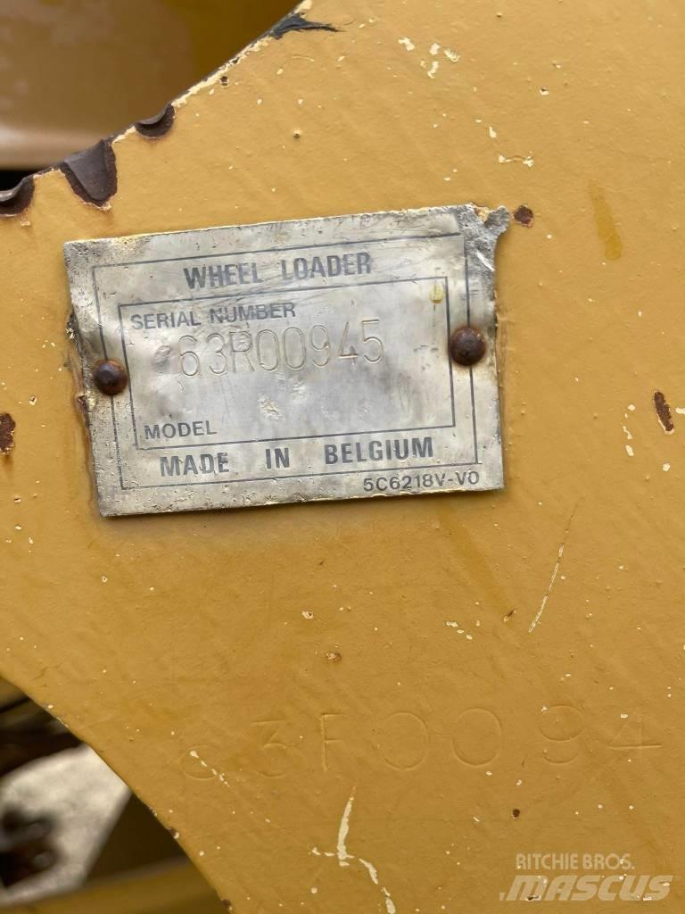 CAT 950B Kolesové nakladače