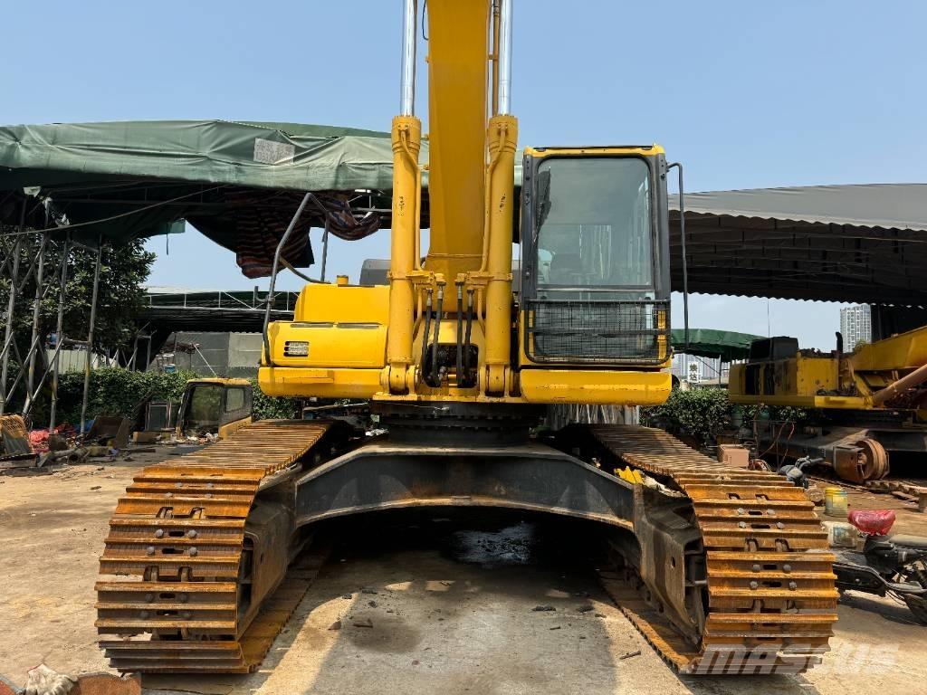 Komatsu PC 400-8 Pásové rýpadlá