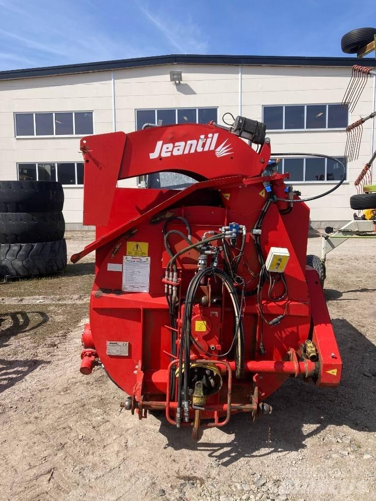 Jeantil PR 2000 Drviče a rezače balíkov