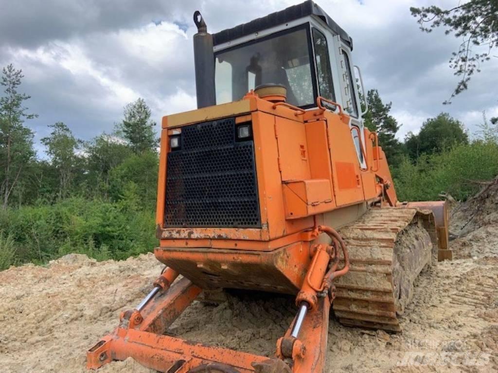 CAT 963 B Pásové nakladače