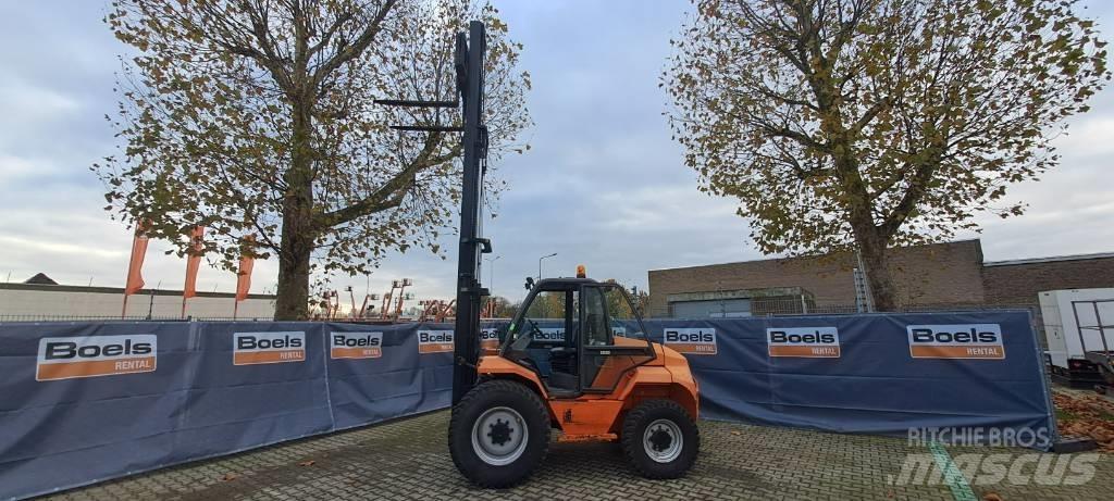 Manitou M30-4 Dieselové vozíky