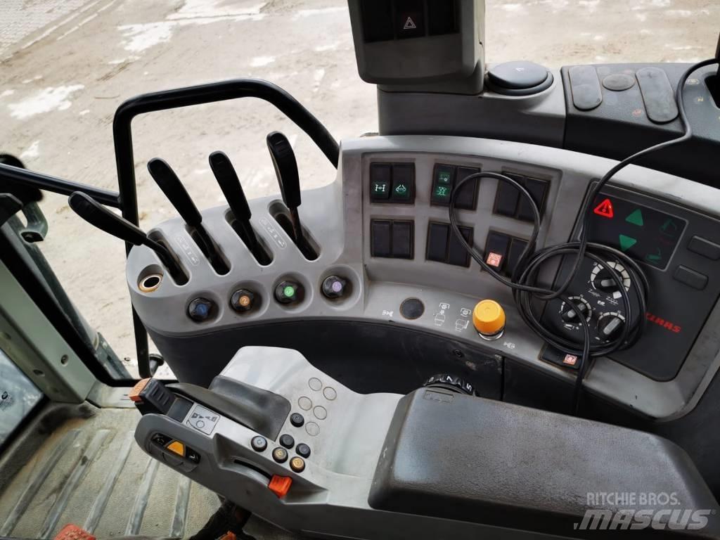 CLAAS Axion 840 Traktory