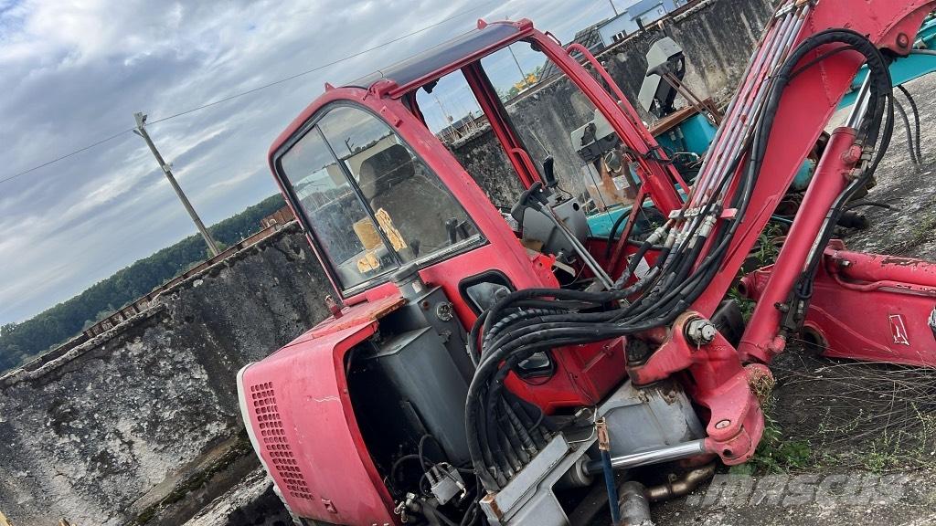 Neuson 5002 Radiátory