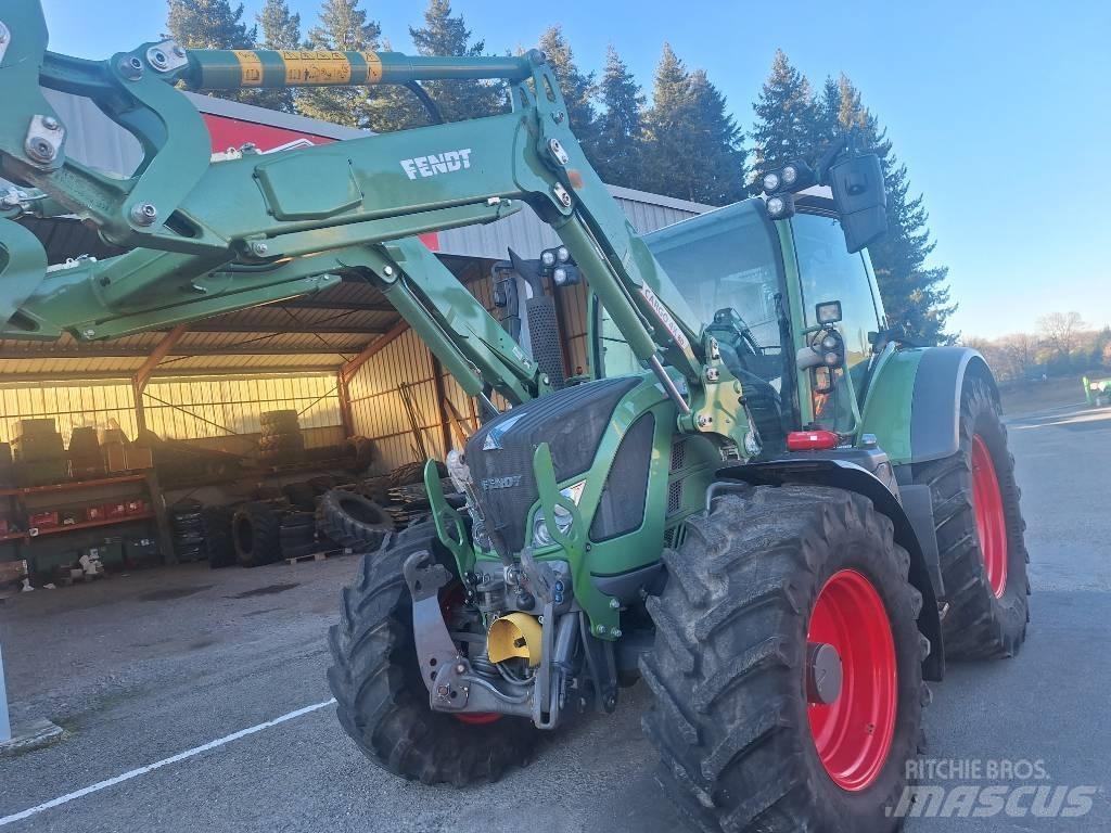 Fendt 513 Traktory