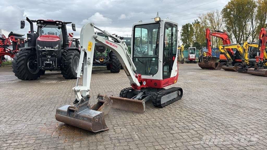 Takeuchi TB216 Mini rýpadlá < 7t