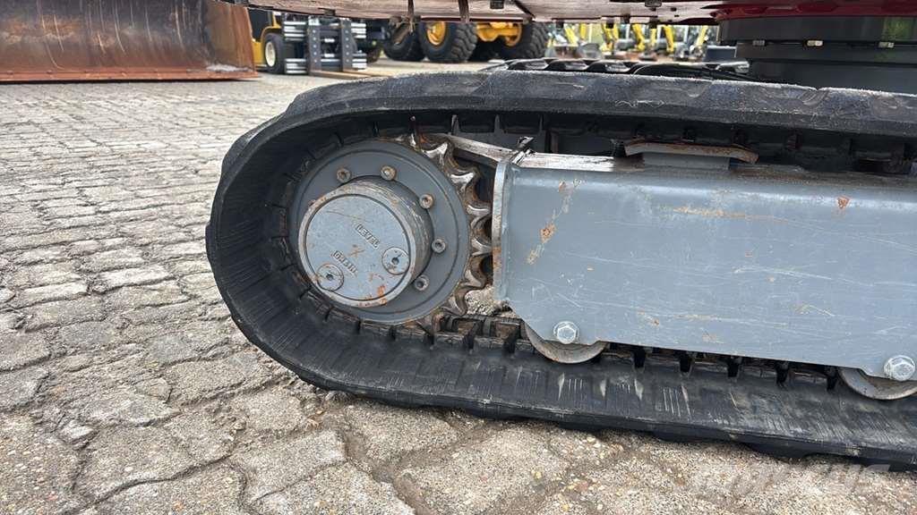 Takeuchi TB216 Mini rýpadlá < 7t