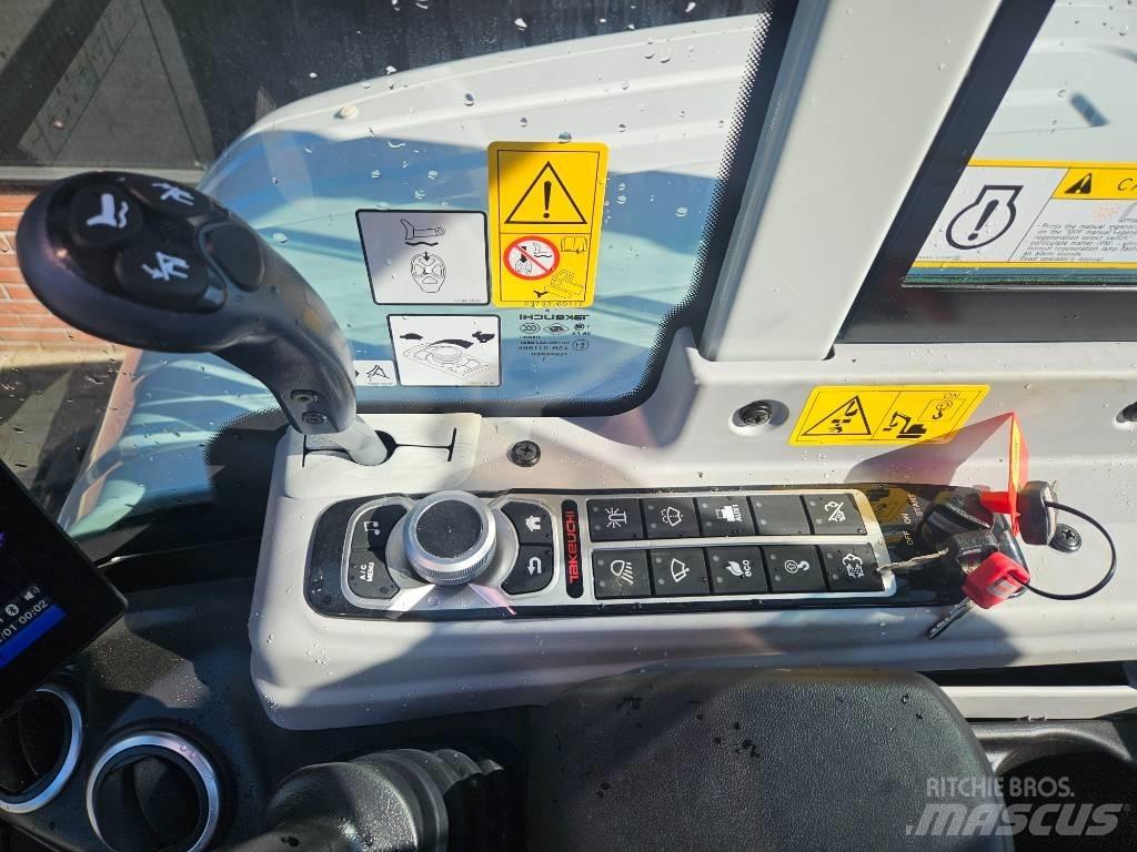 Takeuchi TB350R Demo Mini rýpadlá < 7t