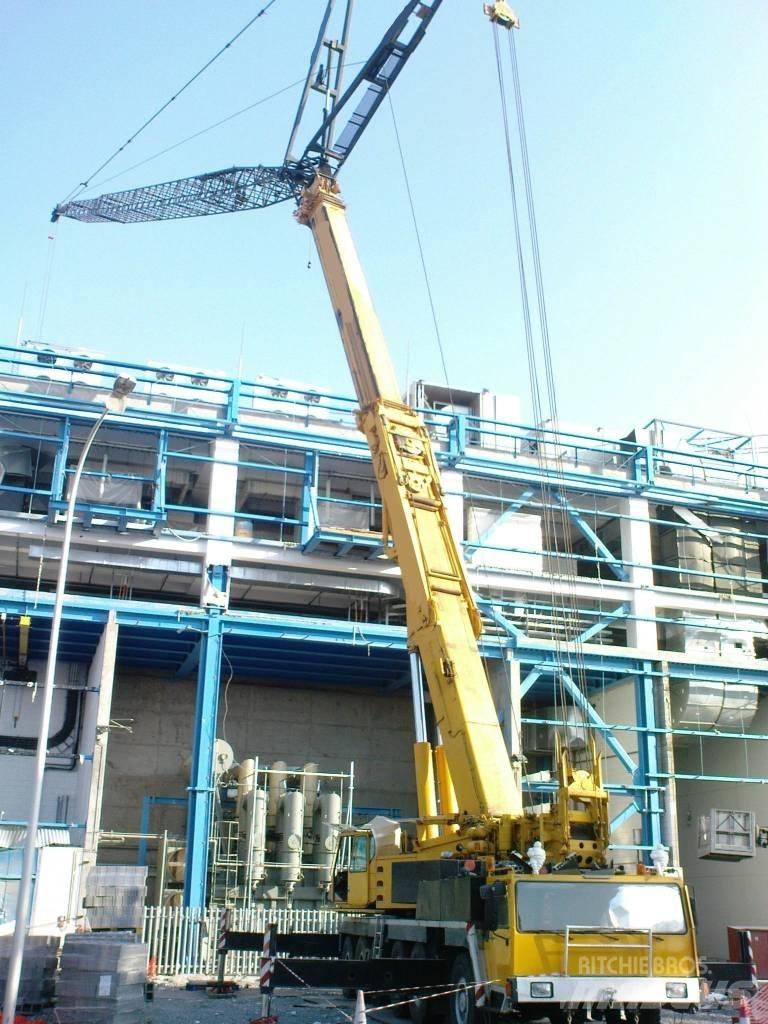 Liebherr LTM 1200 Univerzálne terénne žeriavy