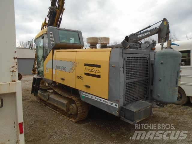 Atlas Copco F9C Povrchové vrtné súpravy