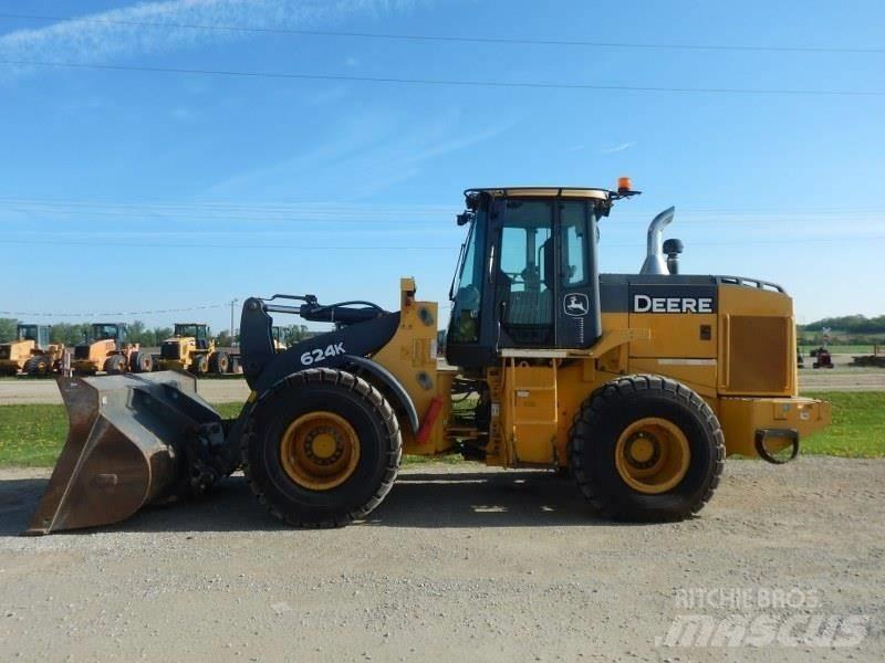 John Deere 624K Kolesové nakladače