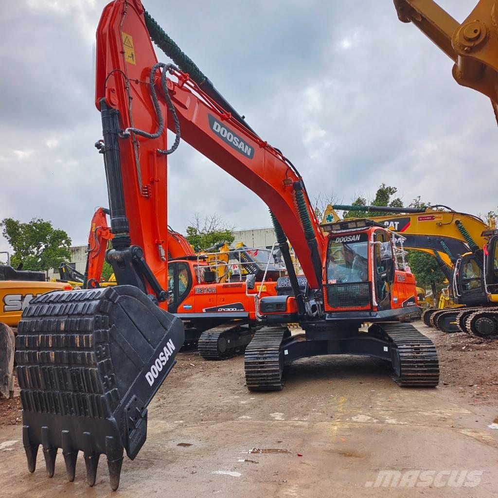 Doosan DX 300LC-9C Pásové rýpadlá