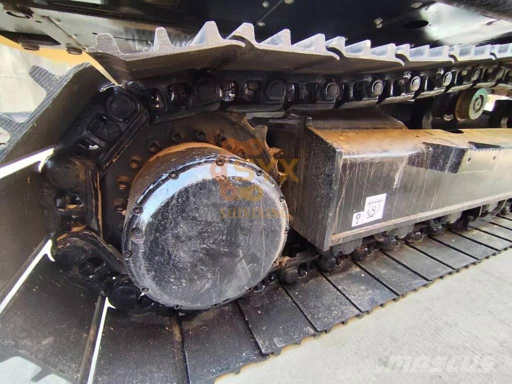 Sany SY 215 C Pásové rýpadlá