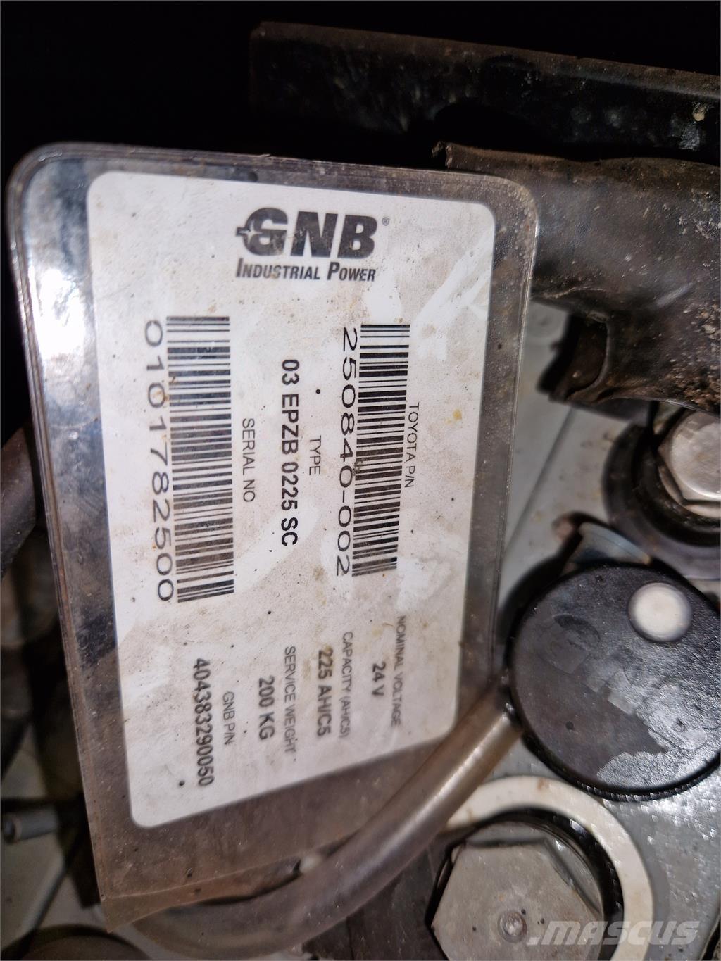 Toyota SWE200D Samohybné vozíky