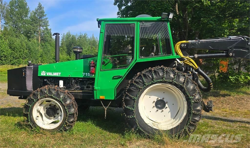 Valmet 715M Lesné traktory