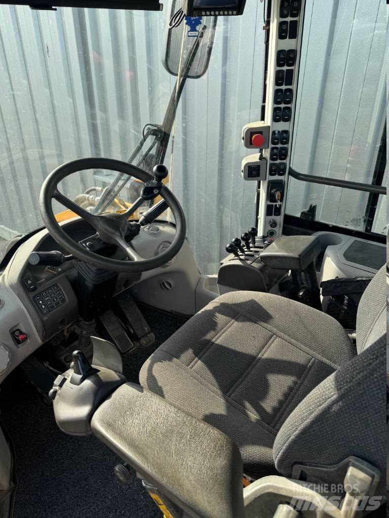 Volvo L 90 G Kolesové nakladače