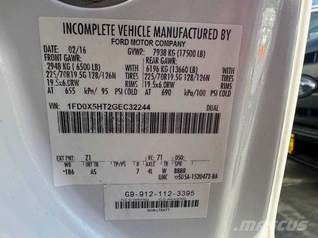 Ford F 550 S.D. Sklápače