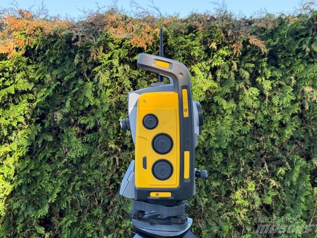 Trimble RTS573 Prístroje, meracie a automatizačné zariadenie
