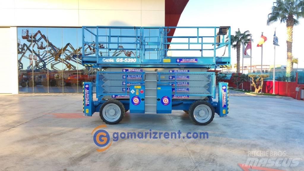Genie GS 5390 Nožnicové zdvíhacie plošiny