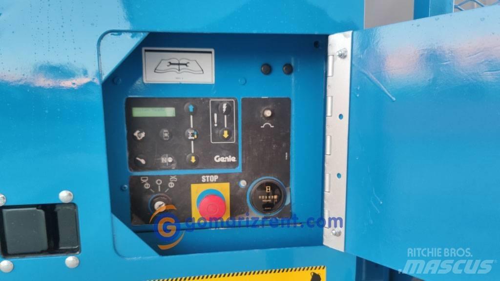 Genie GS 5390 Nožnicové zdvíhacie plošiny